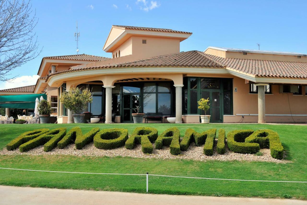 Chalet Adosado De Lujo Para 6 Personas En Golf Panoramica - Internet Fibra Gratis San Jorge  Exterior foto